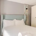Garden Stays, Close To Tram 28, Views & Sao Jorge Castle Lisboa