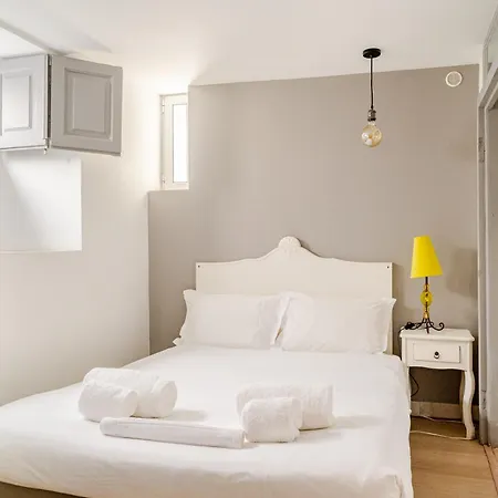 شقة Graca Private Garden Apt, Close To Tram 28, Views & Sao Jorge Castle Lisboa