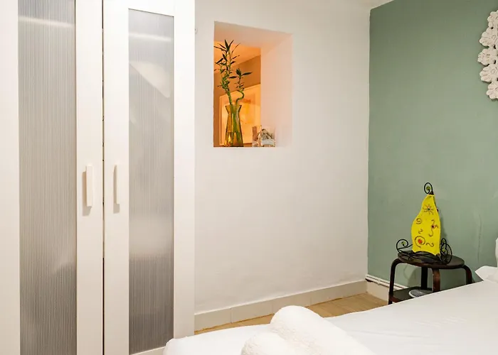 Διαμέρισμα Graca Private Garden Apt, Close To Tram 28, Views & Sao Jorge Castle *