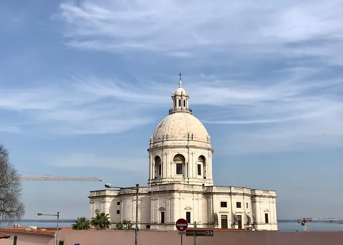 Graca Private Garden Apt, Close To Tram 28, Views & Sao Jorge Castle * Lisboa