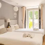 Lisbon Garden Stays, Apt close to Tram 28, Views&São Jorge Castle Apartamento Lisboa