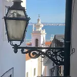 Garden Stays, Close To Tram 28, Views & Sao Jorge Castle Lisboa
